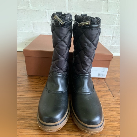 Coach Black Quilted Samara Aniline Snow boots Women Size 6 NWT - Picture 5 of 7
